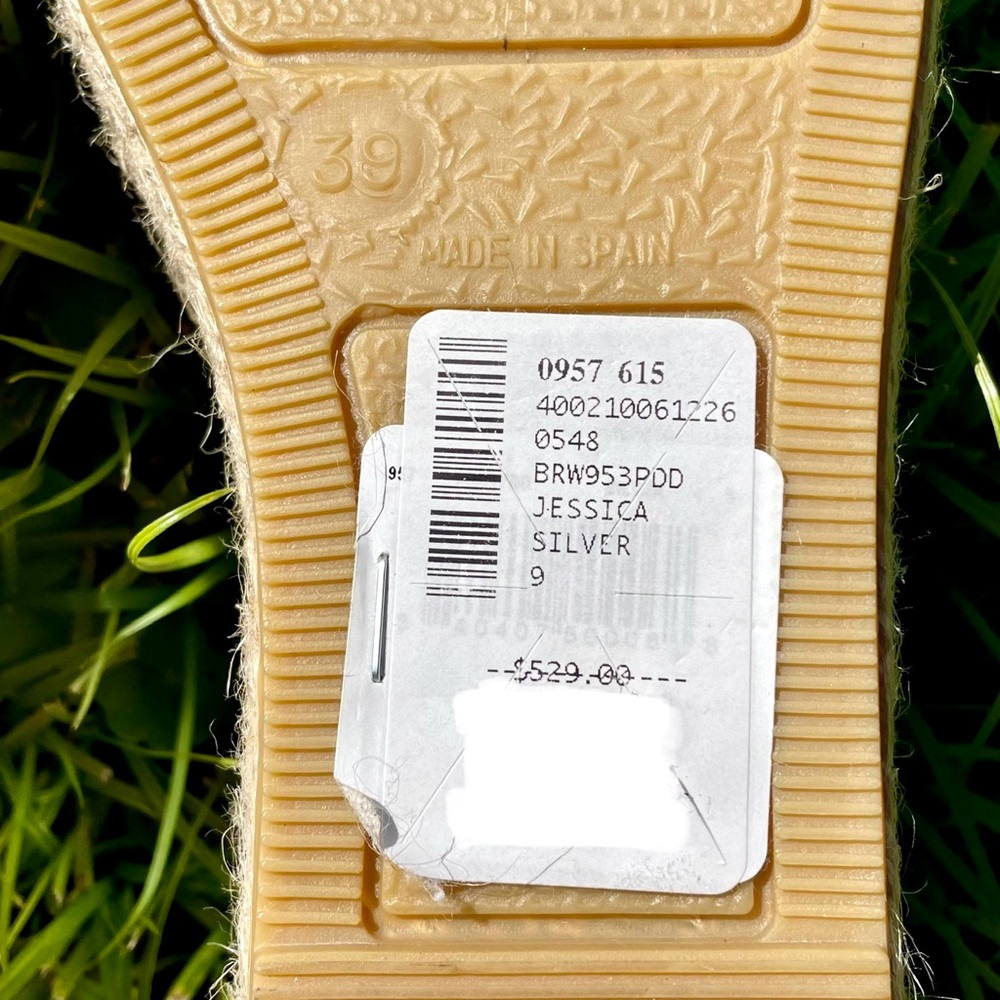 Valentino Silver Espadrille Shoe Size 9 Gold Logo Platform Jessica Closed Toe - Picture 11 of 17